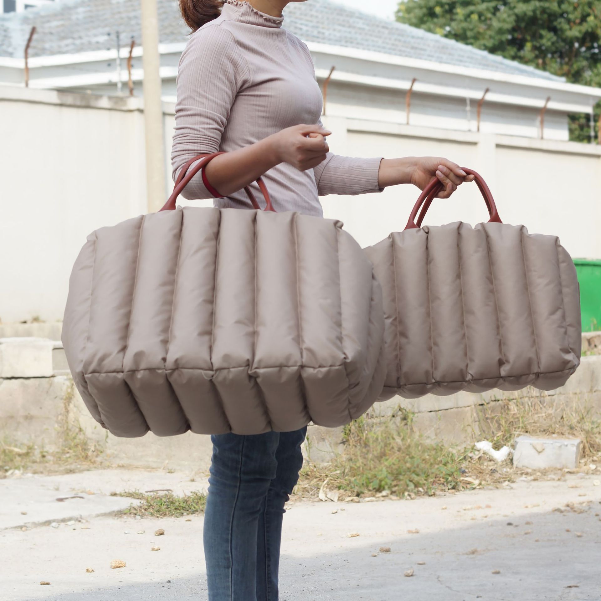 Portable Pet Travel Carrier Bag For Car Use