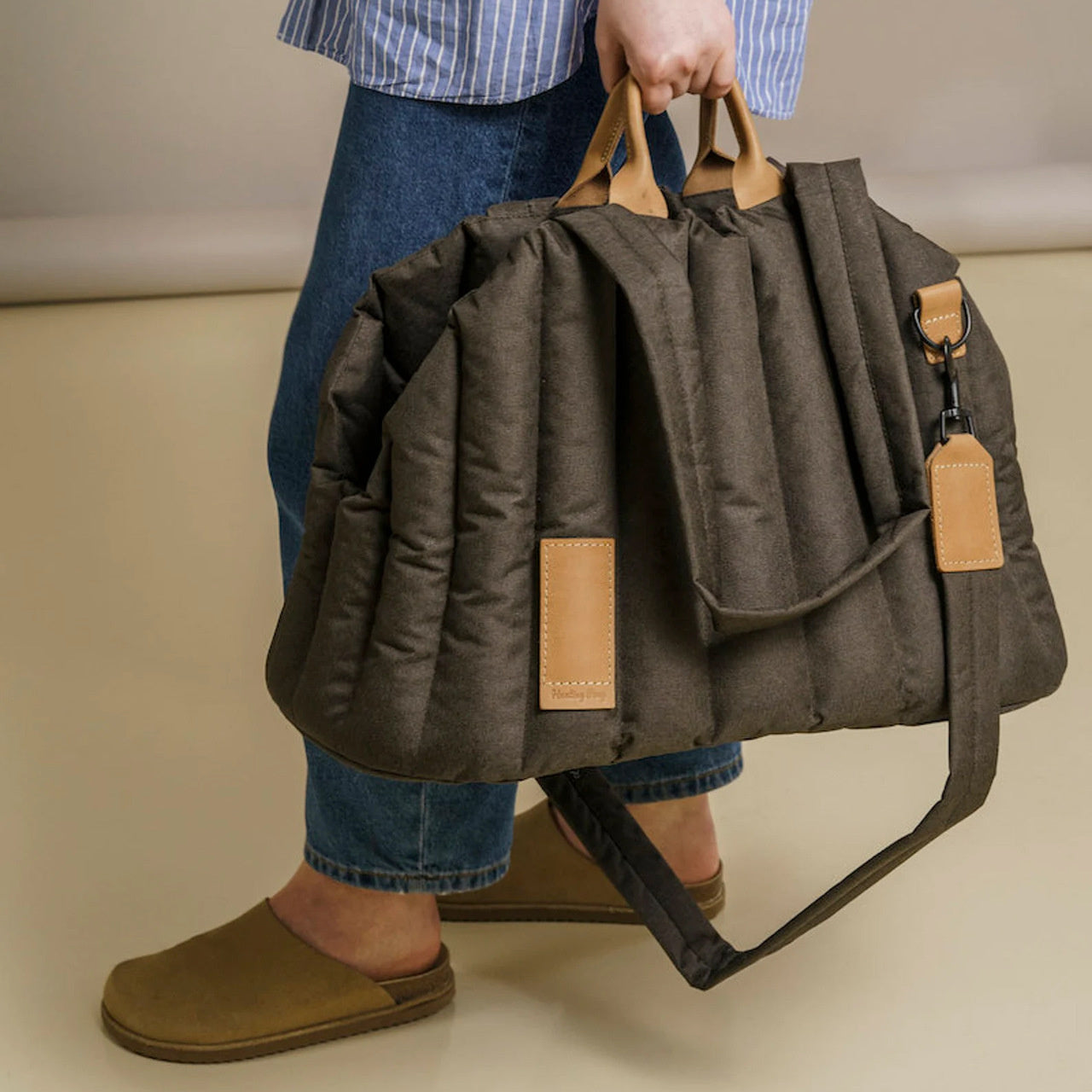 Lightweight Waterproof Pet Carrier Bag Portable Travel Handbag