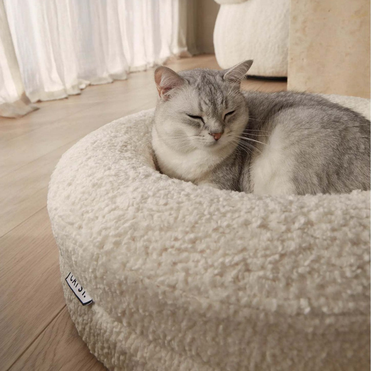 Solid Color Round Pet Bed Comfortable Indoor Nest
