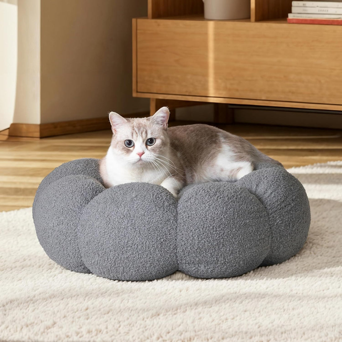 Fluffy Calming Round Donut Pet Bed Non-Slip Washable